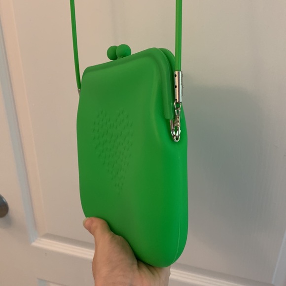 Green Silicon Rubber Crossbody / Clutch - Picture 15 of 16